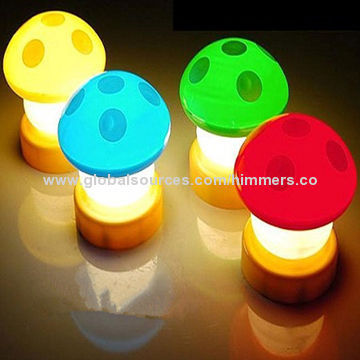 Hot sale decorative customized promotional cute mushroom night lights