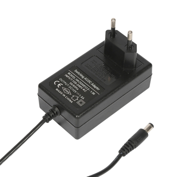 CE ROHS CE certificato 12V 1,5A AC DC Adattatore di alimentazione Adattatore di alimentazione