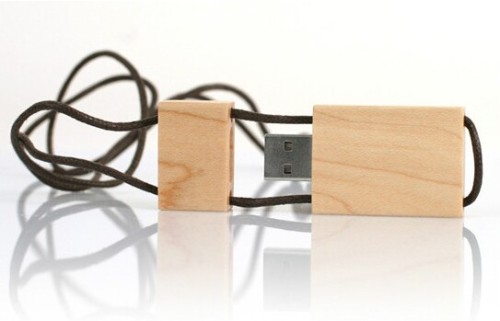 Livraison rapide haute qualité en bois USB Flash Drive avec trousseau