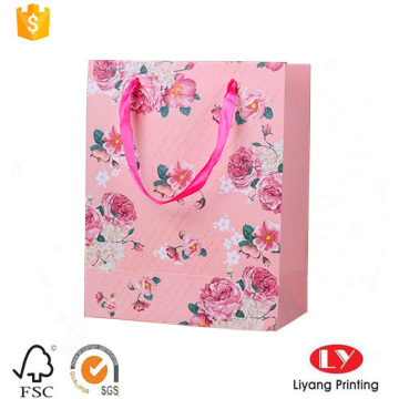 Exquisite Paper Gift bag with Ribbon Handle