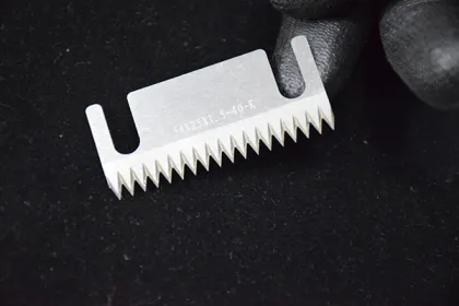 Automatic Packaging Machinery Teethed Blade Sealing Machine