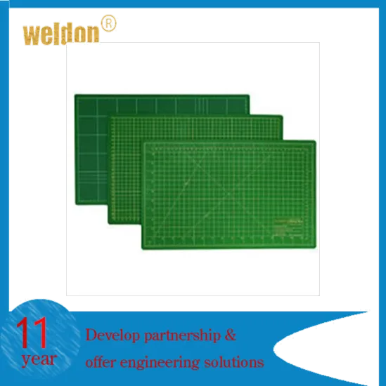 A grade 3 Layers Modern Self Healing Cutting Mat for Office School Supplies