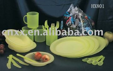24-piece round set
