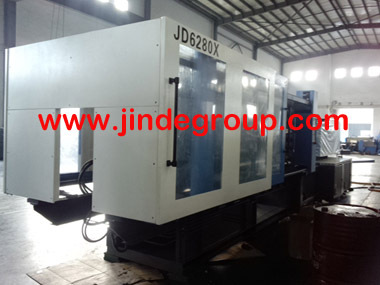 Big horizontal pallet food container talbeware injection molding machine with servo motor