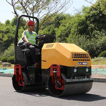 Hydraulic roller para sa maliit na mababang-fuel kongkreto na mga roller