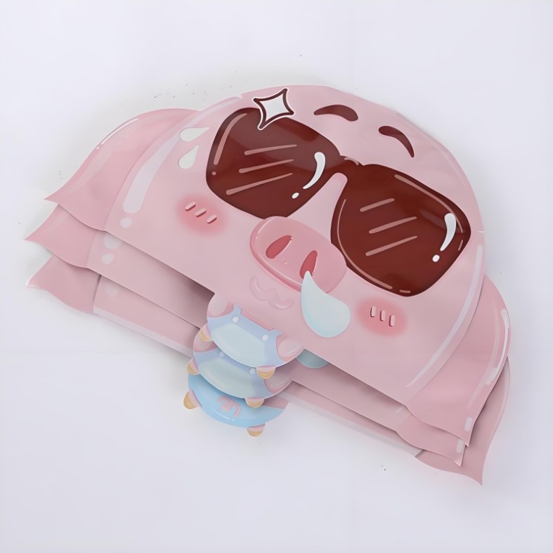 الحقائب المطبوعة بألوان مختلفة