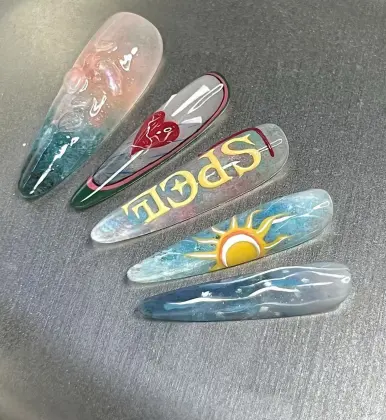 Vacation Ocean Vibe Manicure