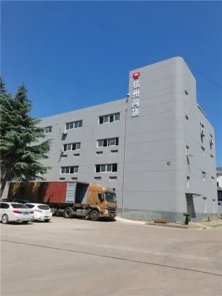 Cold Beverage Vending Machine WF1-303V-D