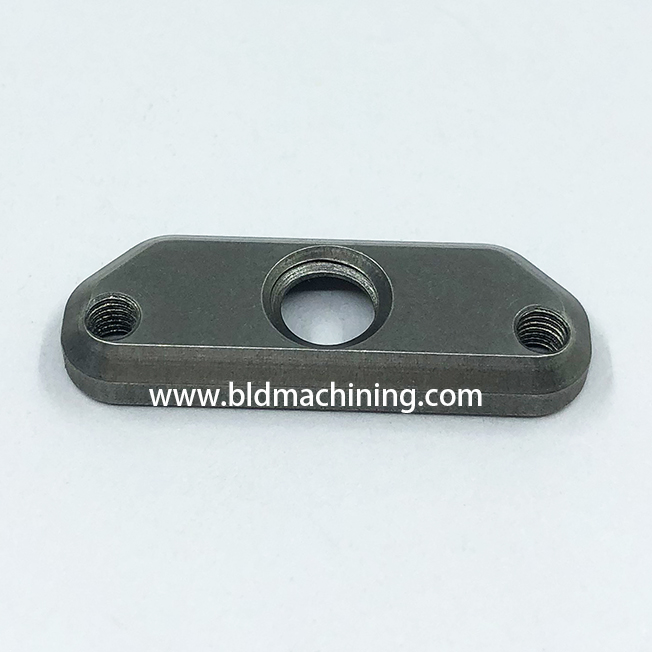 CNC машинска обработка ја зголемува точноста за кастинг челични делови