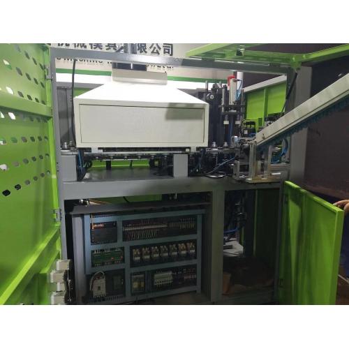 2500BPH plastic flessenvervaardigingsmachine