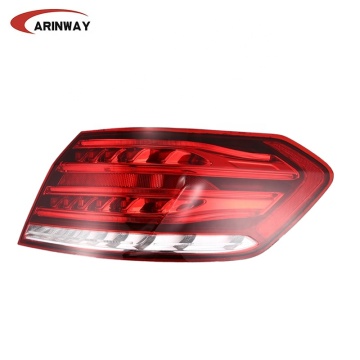 مصباح الذيل الخارجي الجانبي الأيمن LED LED LED LEAD لمرسيدس-بنز الفئة E-CLASS W212 2013-2015
