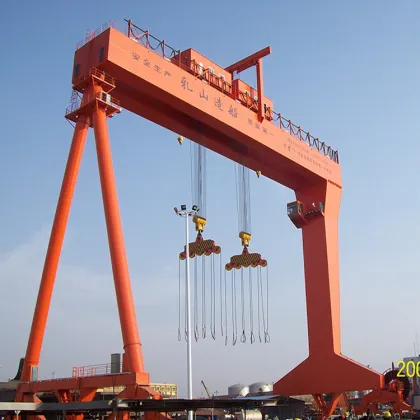 Customized 600 Ton Shipbuilding Port Gantry Crane for Sale