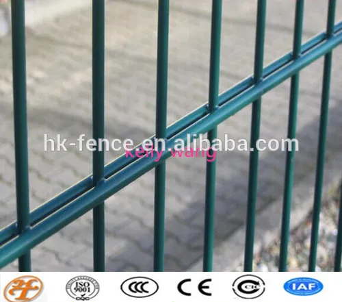 Haotian powder coated welded 656 mesh fence factory
