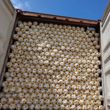 Factory Bulk Customized Soundproof & Waterproof Africa PVC Truck Tarpaulin for Greenhouse Fabric in Rolls