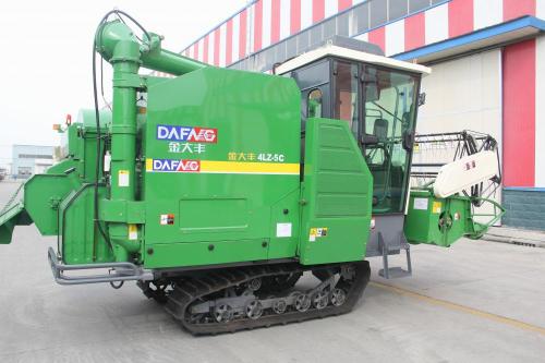 Gold dafeng rice paddy combine harvester