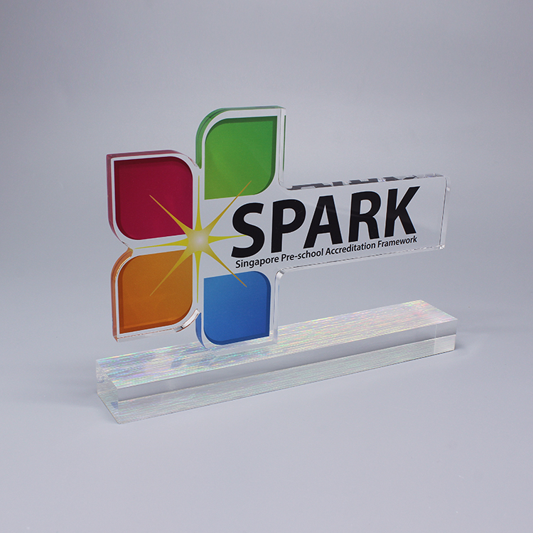 A 1t0126 Colorful Corporate Engraved Crystal Awards