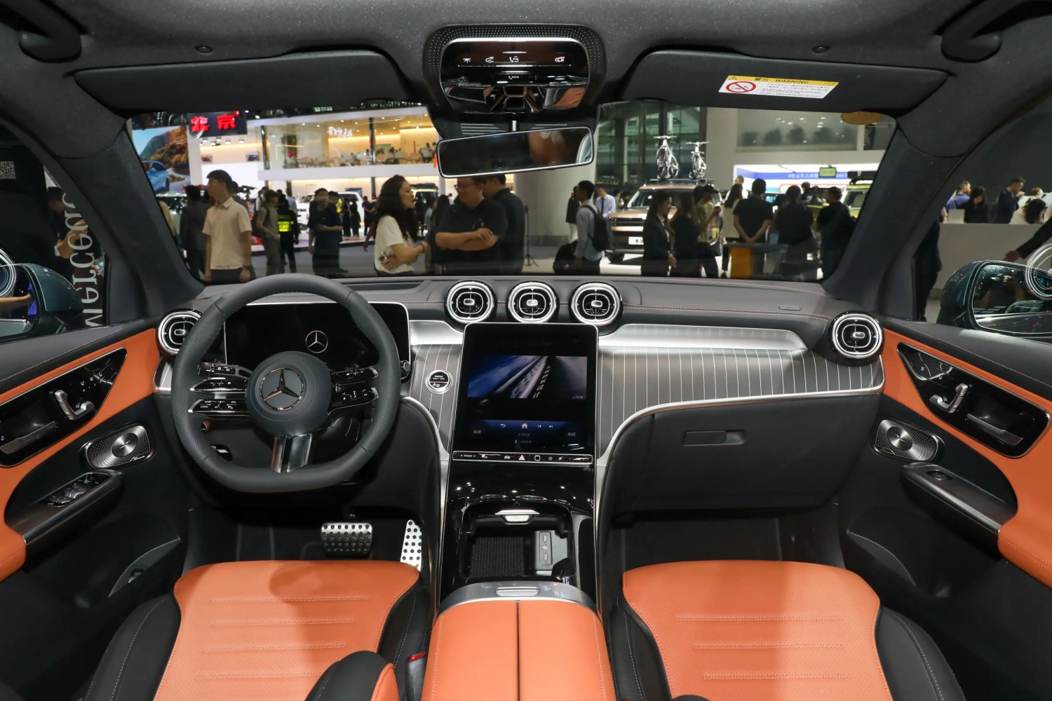 Mercedes-Benz GLC 2025 SUV new car