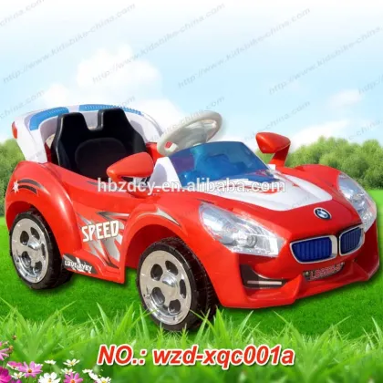das Kinderspielzeugauto