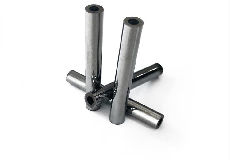 Carbide round bar with hole