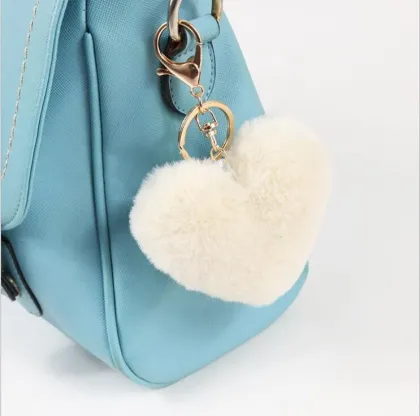 Fluffy Fur Pompom Keychain Soft Solid Color Heart Shape Pompom Faux Rabbit Fur Ball Car Handbag Key Ring Gift Accessories