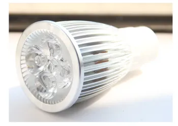 50 - 60hz Ac 90 - 240v Epistar 110 - 120lm 5w Led Spotlight Bulb With 25 Degree