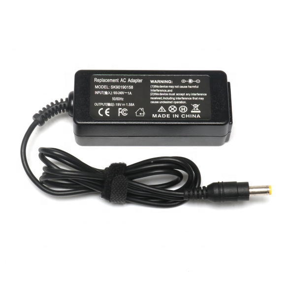 19V 1,58A 30W AC / DC carregador de laptop adaptador de energia