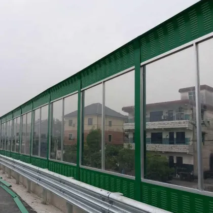 Residential Sound Barrier Fence: Outdoor Soundproof Wall for Noise Reduction