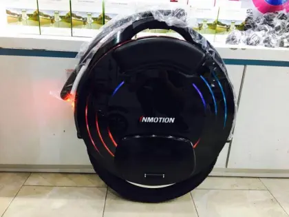 INMOTION V10 V10F ELECTRIC UNICYCLE 1800 WATTS AND 2000 WATTS MOTOR POWER