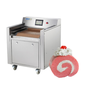 Professionele Zwitserse roll cake productielijn en geautomatiseerde taartrolmachine voor commercieel gebruik