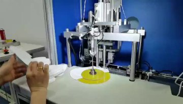Ohrmuschelschweißgerät mit Ultraschallmaske