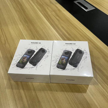 في الأسهم 8K بانورامي مضاد للدراجات النارية المقاومة للماء الكاميرا الرياضية: Insta360 x4