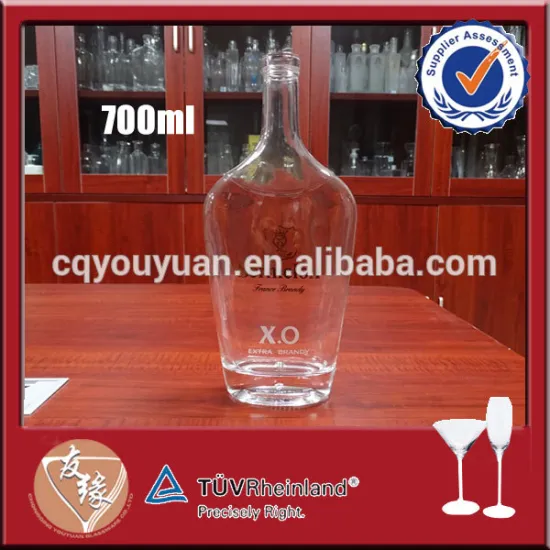 Premium quality flat shaped alcohol glass bottle 700ml