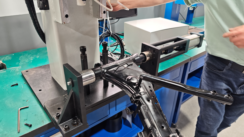 an independent control console with an intuitive