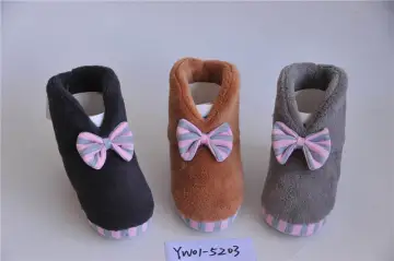 Indoor girl's boots with miss butterfly knot