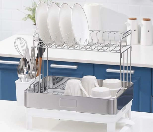 How to quickly clean the drain rack where the dishes are placed?