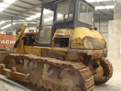 used komatsu bulldozer D75A