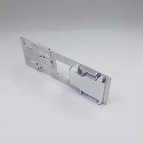 CNC machining of rectangular aluminum parts