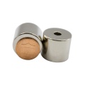 Strong sintered cylinder Neodym Magnet with hole