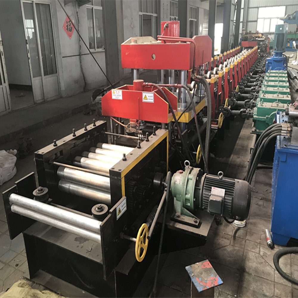 ZT200 Highway guarding rail roll forming machine