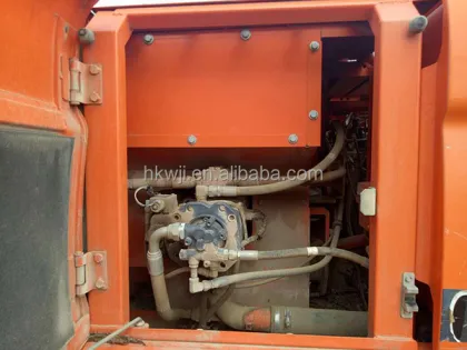 Used Doosan DX120 Excavator for Sale / Earthmoving Machinery Doosan 120