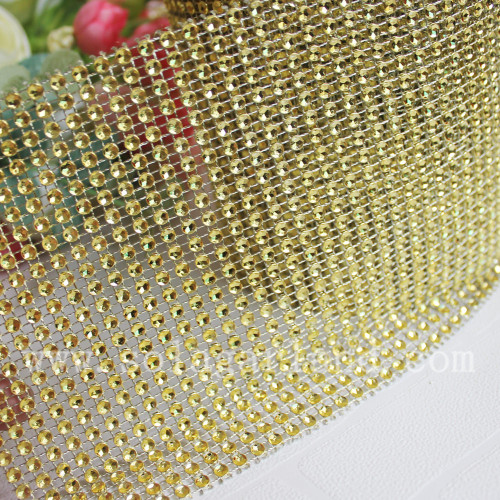 La maille acrylique de diamant de 4.65 &quot;x10 Yard enveloppe le ruban de coupe de strass pour l&#39;artisanat de fleur