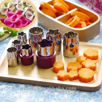 8 PCS Stainless Steel Flower Shape Cake Vegetable Fruit Cookie Cutter Mold Tool Kitchen Accessories