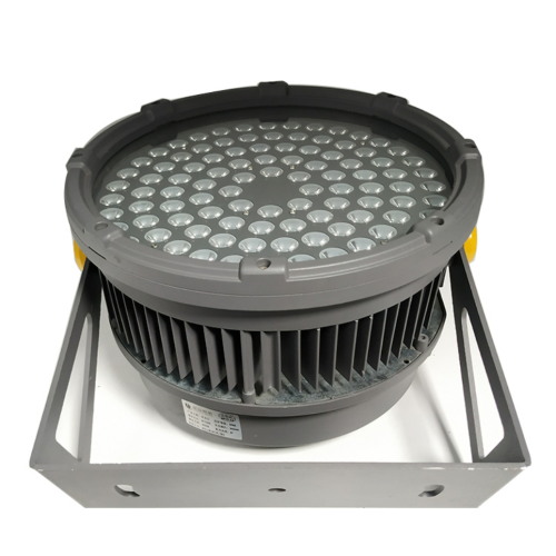 LED flood light for landscape system