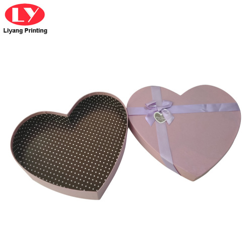 Custom Pink Heart Paper Packaging Chocolate Box