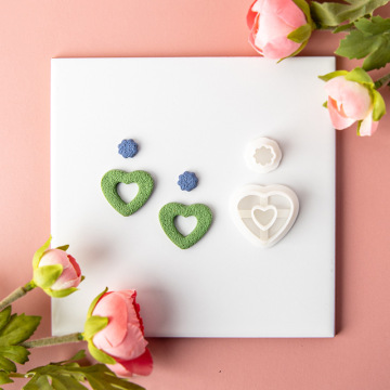 Orecchini a sospensione intodiy creative love - morbido stampo ceramico design di nicchia orecchini fai -da -te utensile a mano "Tuttavia, per un titolo più friendly e conciso, potresti considerare:" Orecchini a sospensione intodiy love - strume