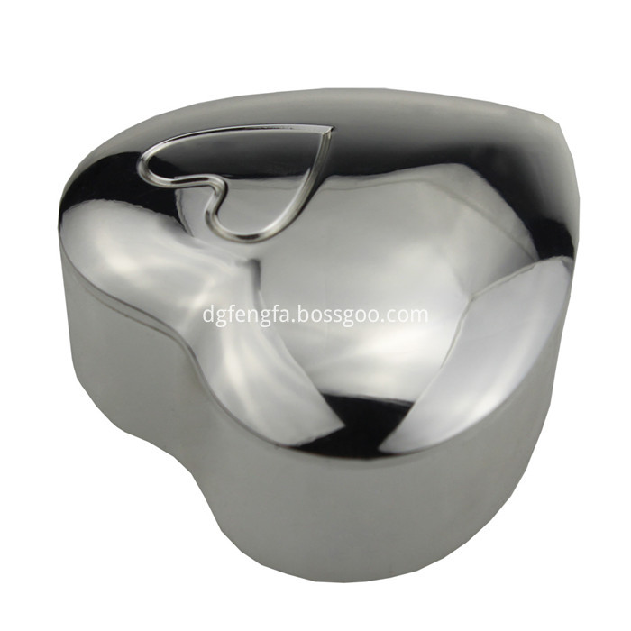 Zinc Alloy Heart Shaped Jewelry Box