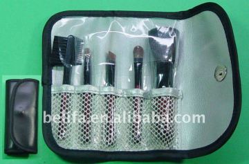 5pcs cosmetic brush kit with a pouch