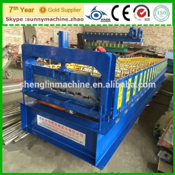 China manufacturer of Carriage board roll forming machine