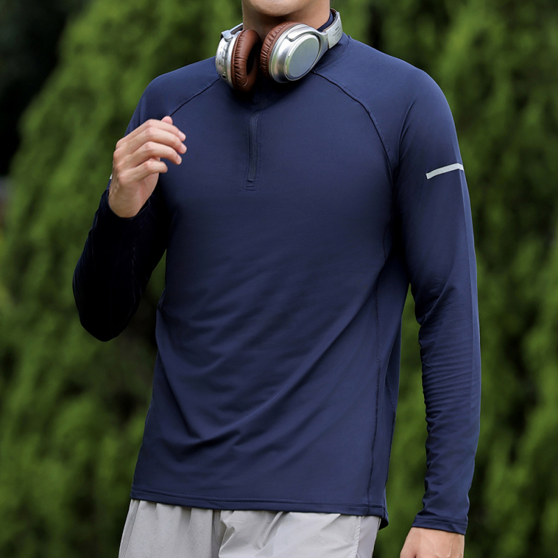 Durable Unisex Sportswear Outfit for Outdoor Running