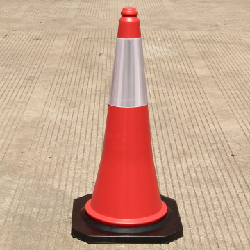 PE Traffic Cone with Rubber Base 75cm